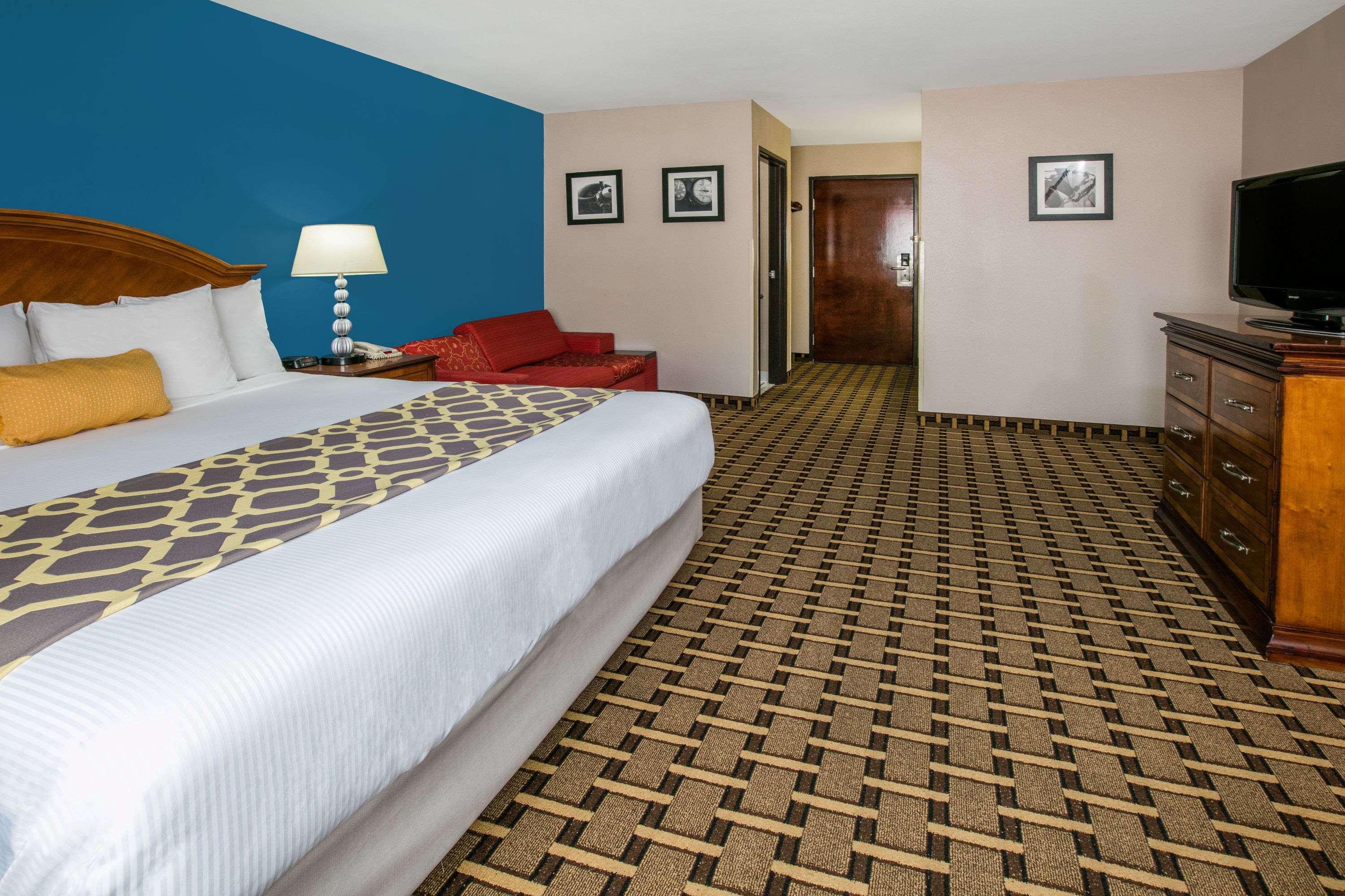 Baymont By Wyndham Lawton Hotell Eksteriør bilde