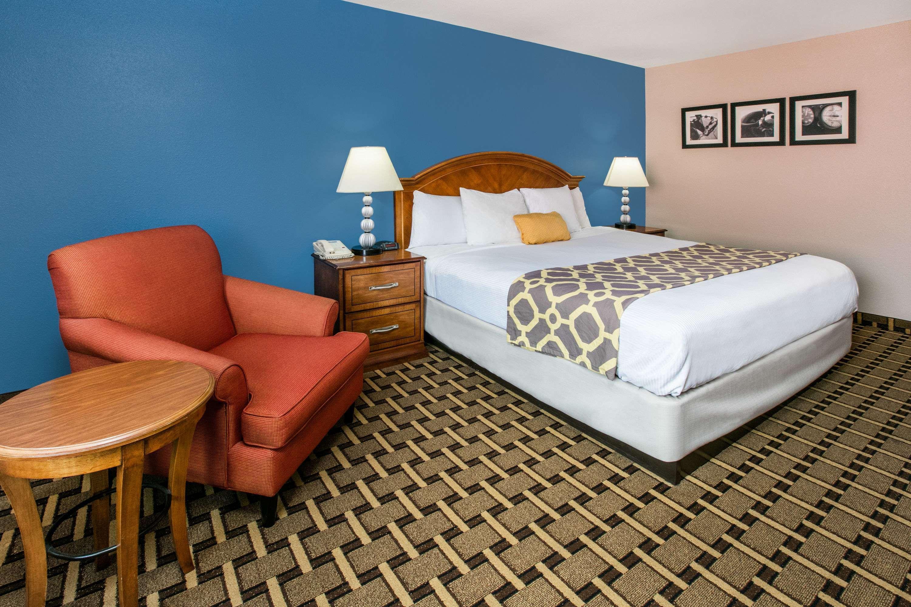 Baymont By Wyndham Lawton Hotell Eksteriør bilde