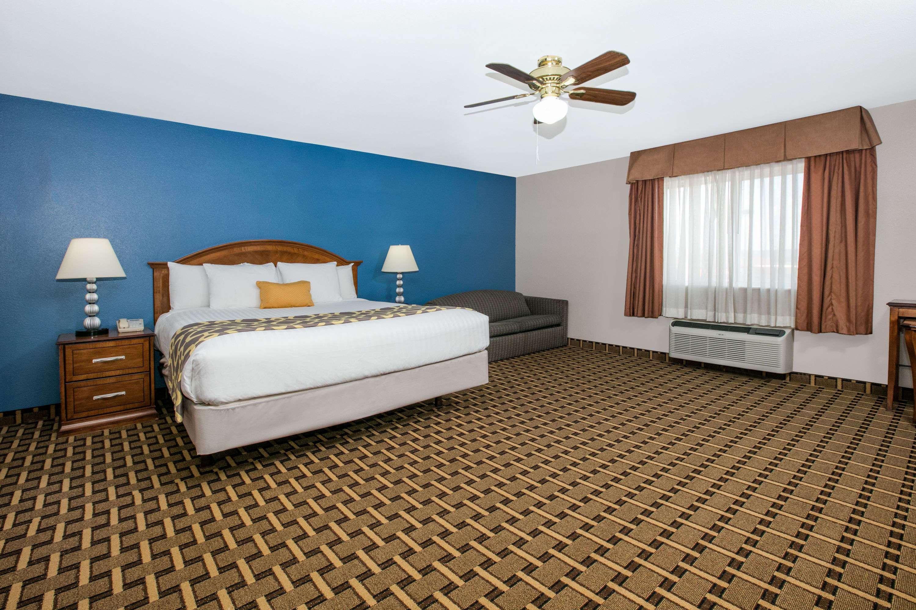 Baymont By Wyndham Lawton Hotell Eksteriør bilde